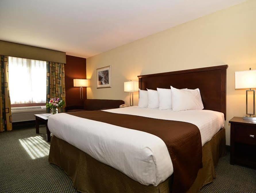 Best Western Cottage Grove Inn Eksteriør billede